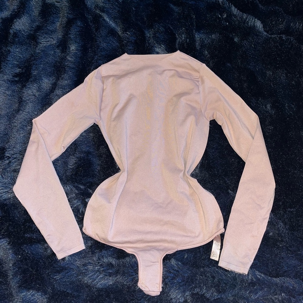 SKIMS Nude Essential Layering Long Sleeve Thong Bodysuit S/M